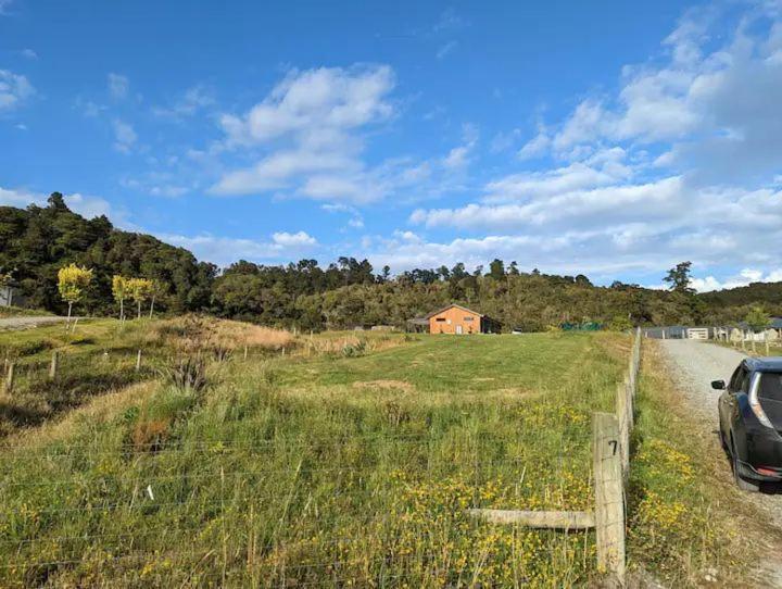 Enchanted Retreat In Greymouth Shared With Host Exterior photo